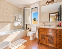 Resale - Town house - Estepona - Estepona Centro