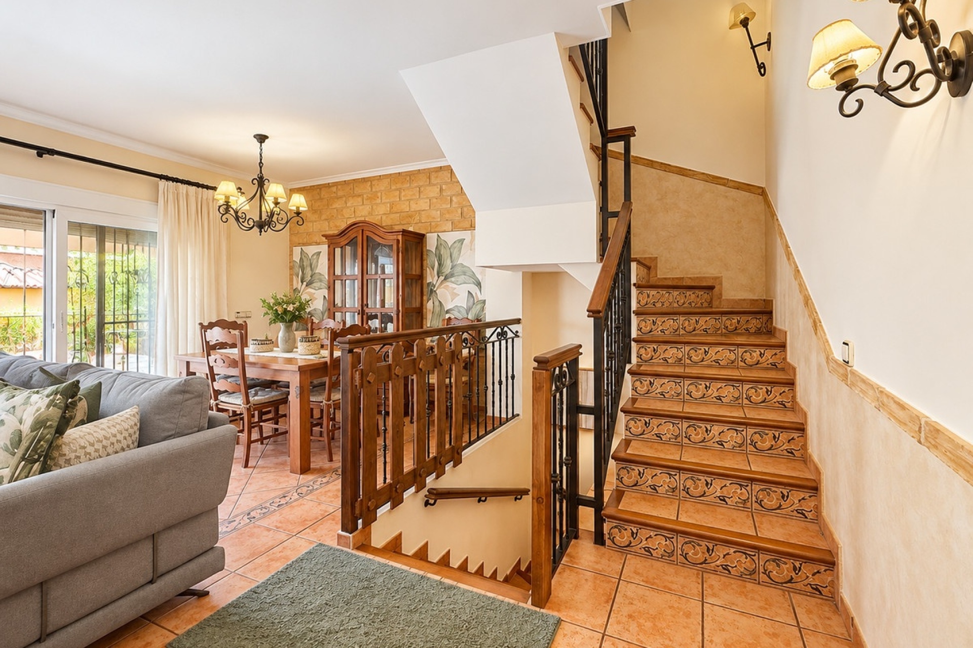 Resale - Town house - Estepona - Estepona Centro