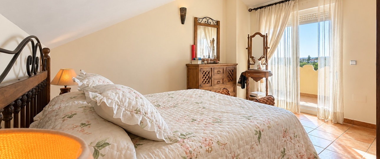 Resale - Town house - Estepona - Estepona Centro