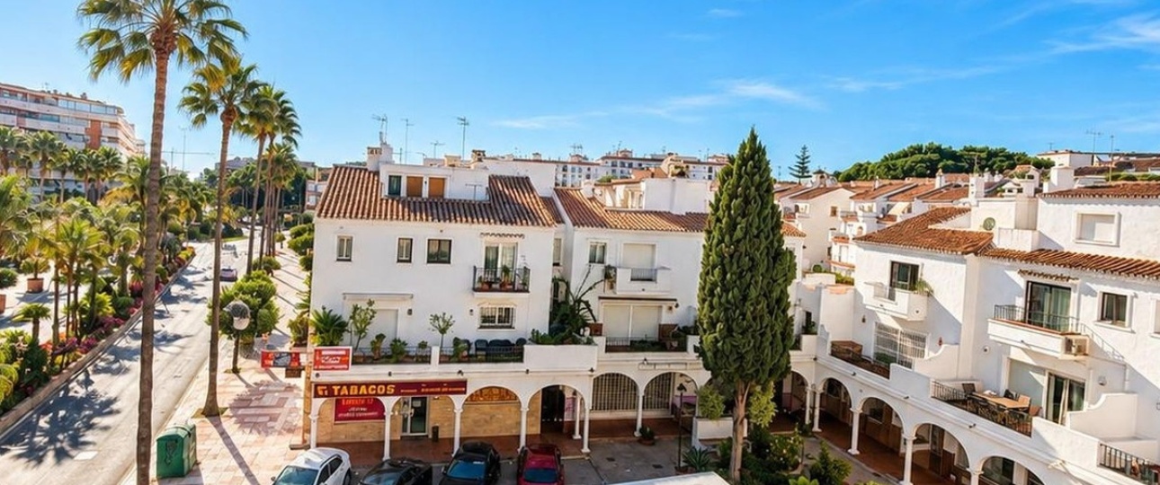 Resale - Town house - Estepona - Estepona Centro