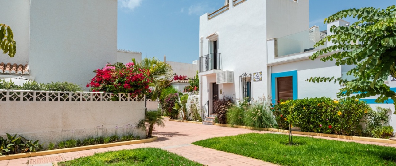 Resale - Town house - Estepona - Estepona Centro