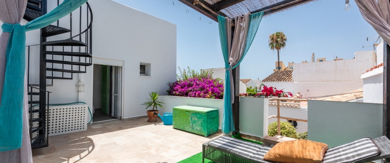 Resale - Town house - Estepona - Estepona Centro