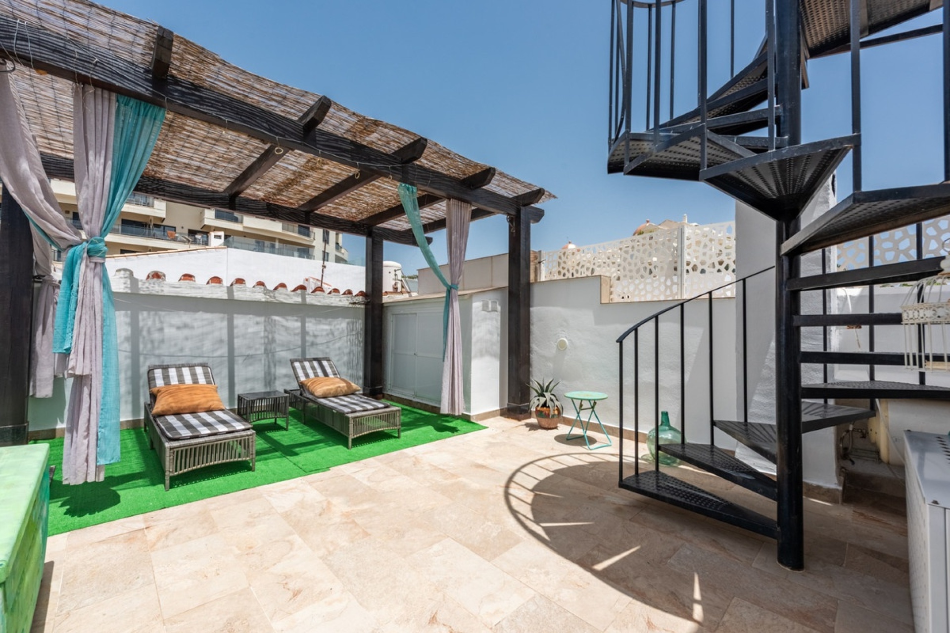 Resale - Town house - Estepona - Estepona Centro