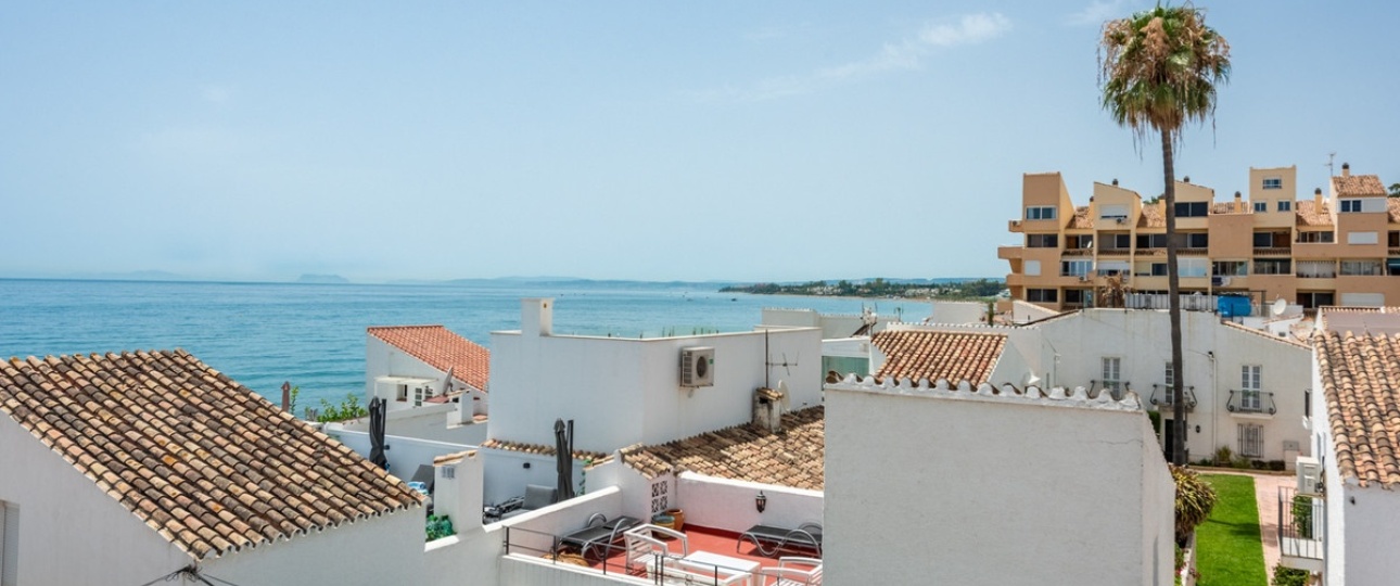 Resale - Town house - Estepona - Estepona Centro
