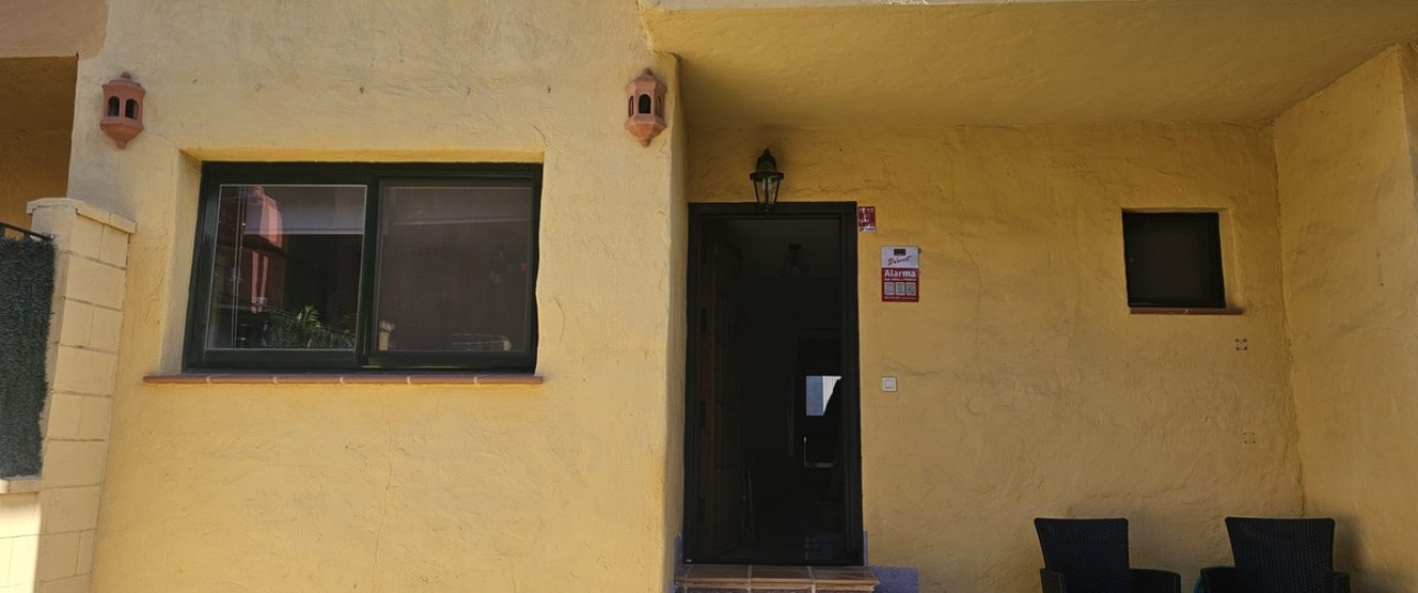 Resale - Town house - Estepona - Estepona Centro
