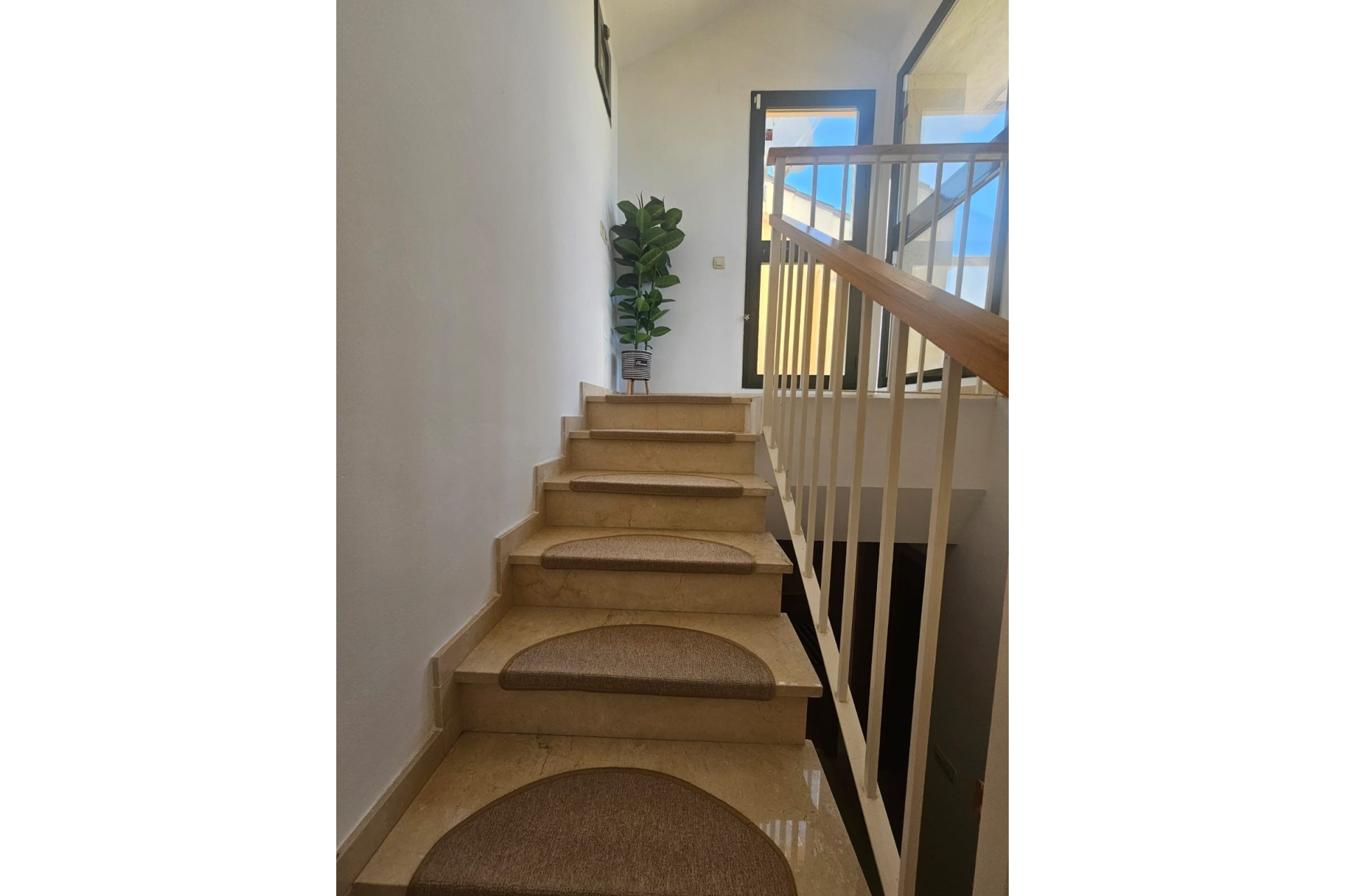 Resale - Town house - Estepona - Estepona Centro