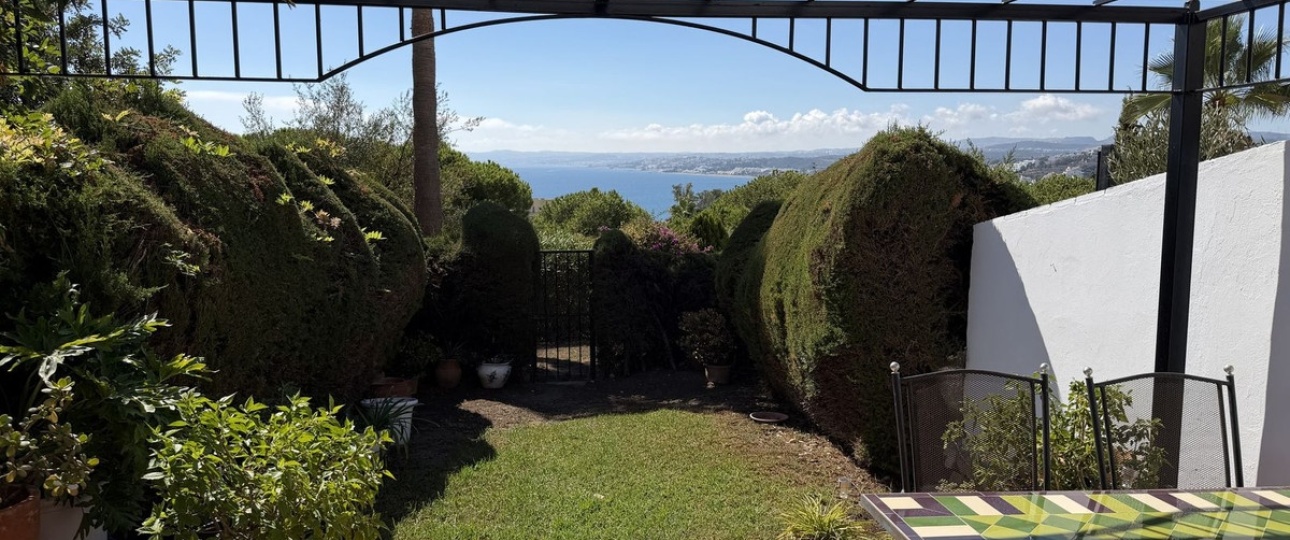 Resale - Town house - Estepona - Estepona Centro