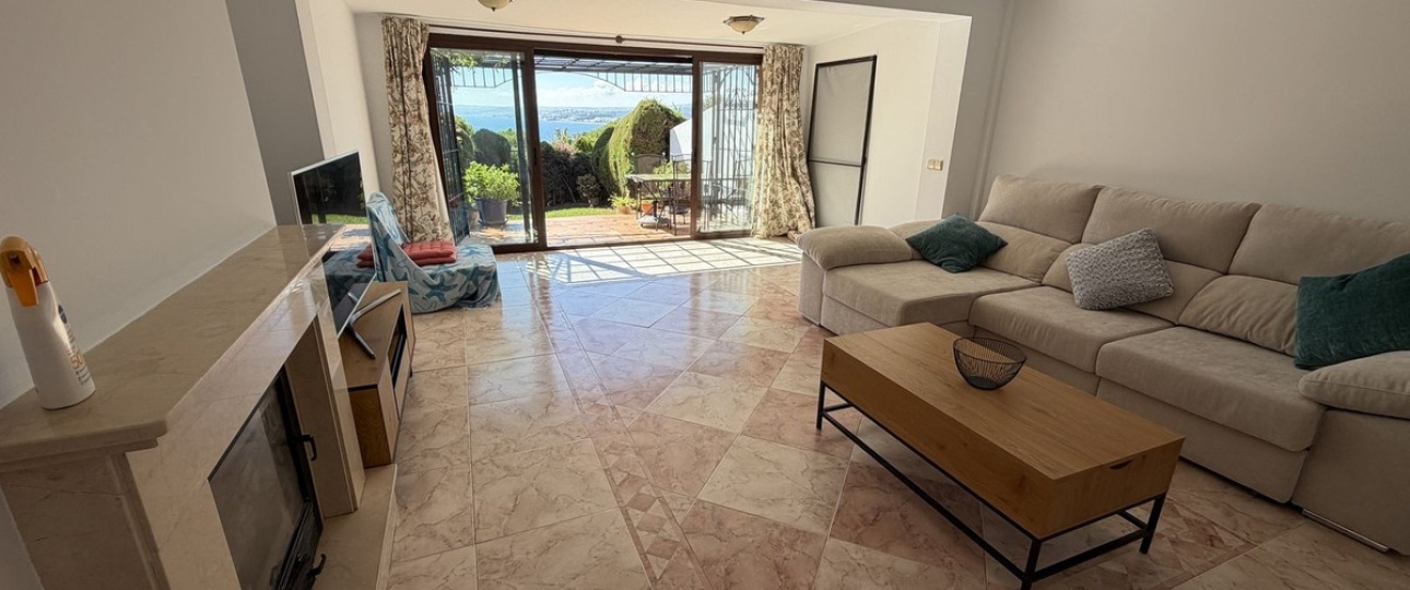 Resale - Town house - Estepona - Estepona Centro