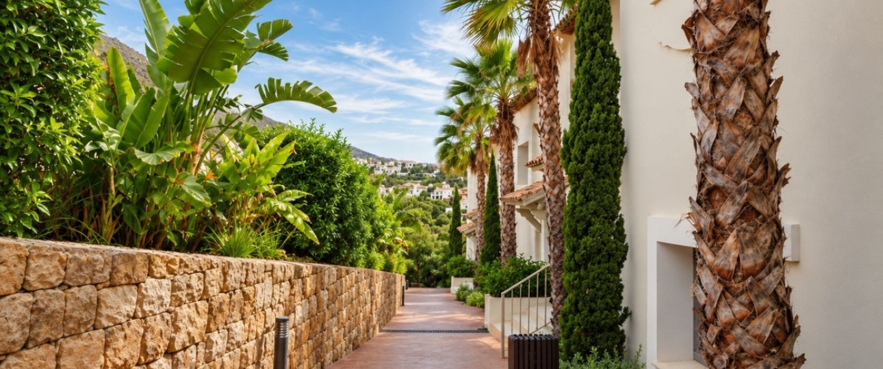 Resale - Town house - Estepona - Estepona Centro