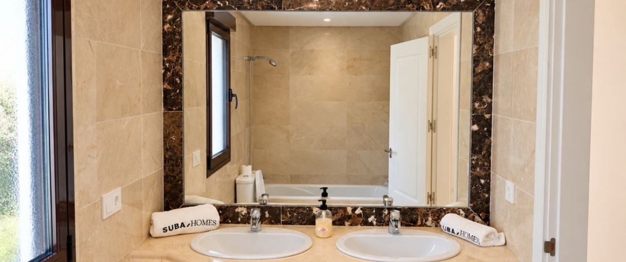Resale - Town house - Estepona - Estepona Centro