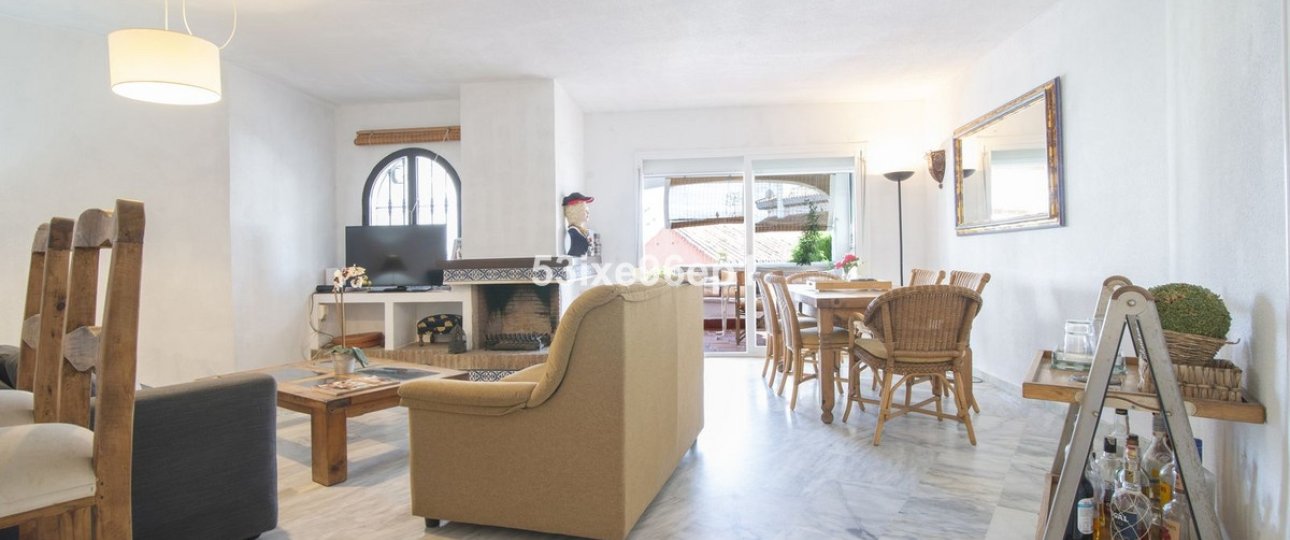 Resale - Town house - Estepona - Estepona Centro