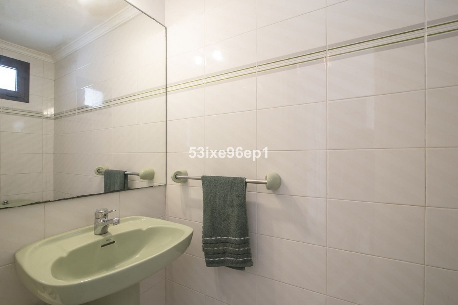 Resale - Town house - Estepona - Estepona Centro