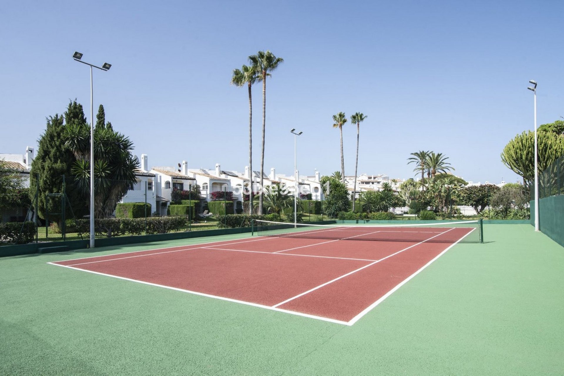Resale - Town house - Estepona - Estepona Centro