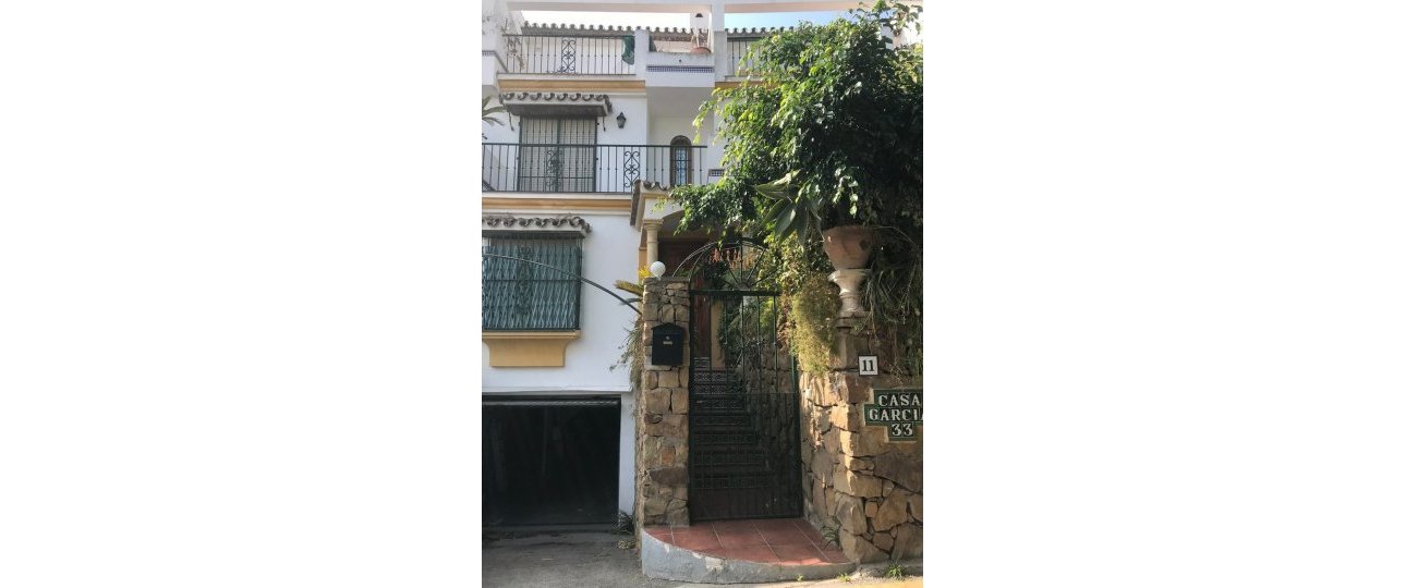 Resale - Town house - Estepona - Estepona Centro