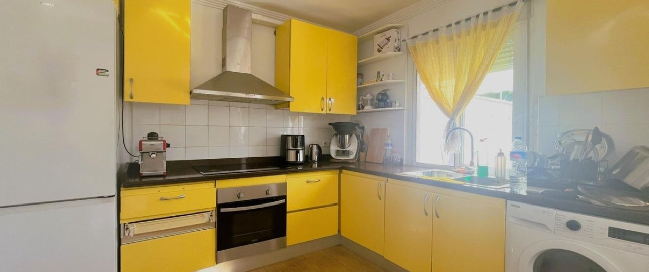 Resale - Town house - Estepona - Estepona Centro
