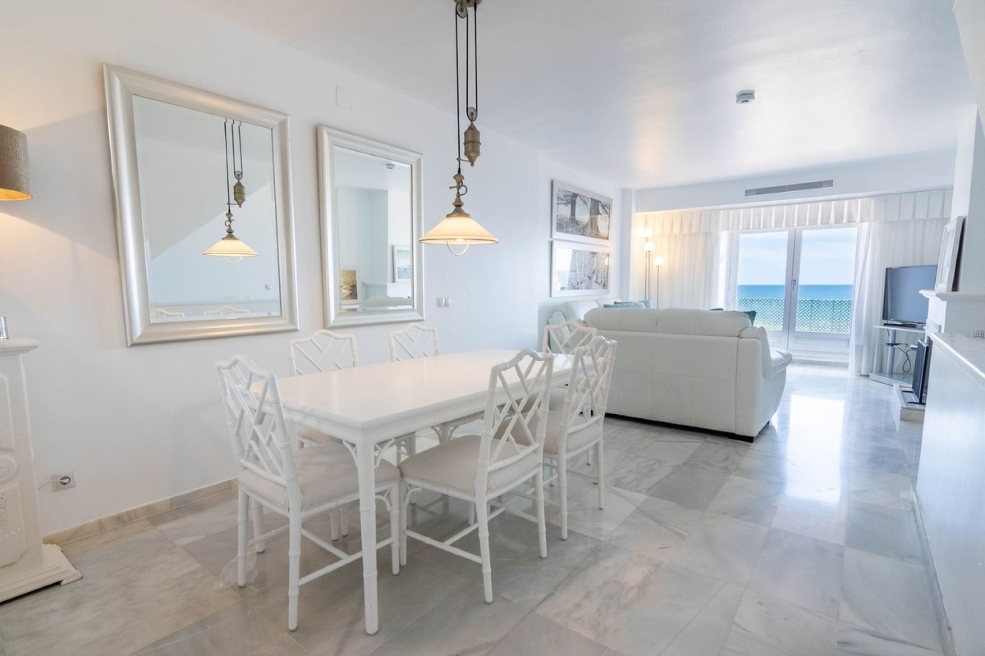 Resale - Town house - Estepona - Estepona Centro