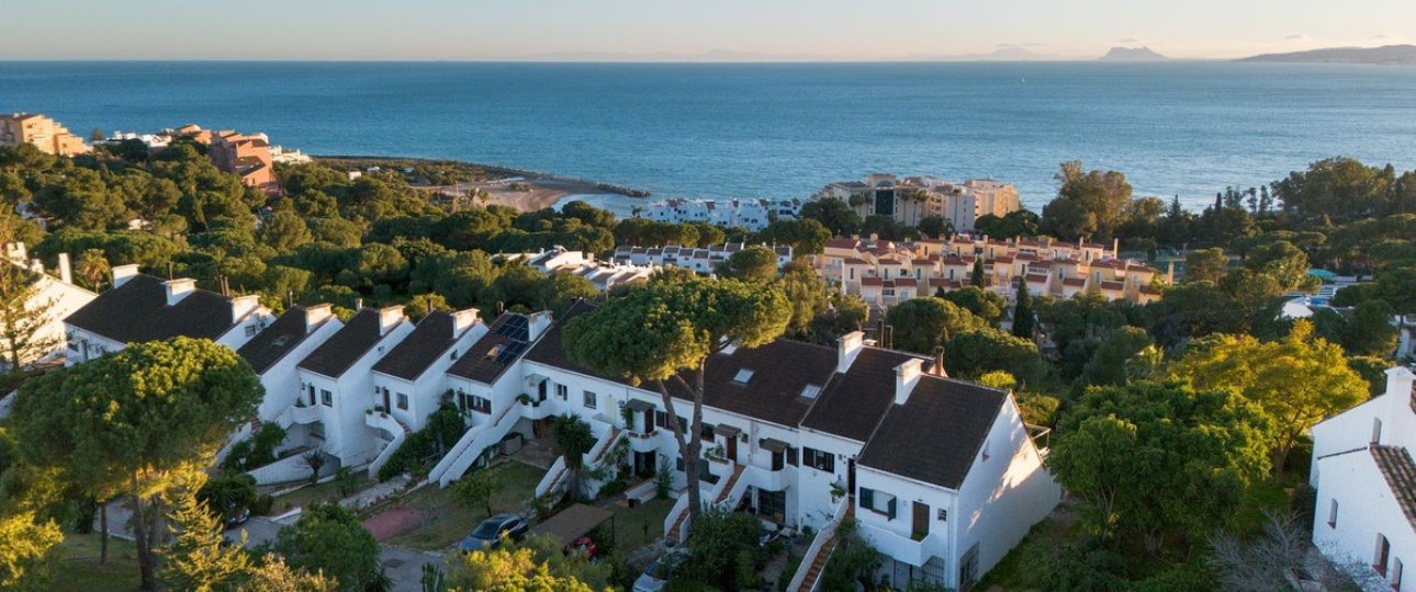 Resale - Town house - Estepona - Estepona Centro