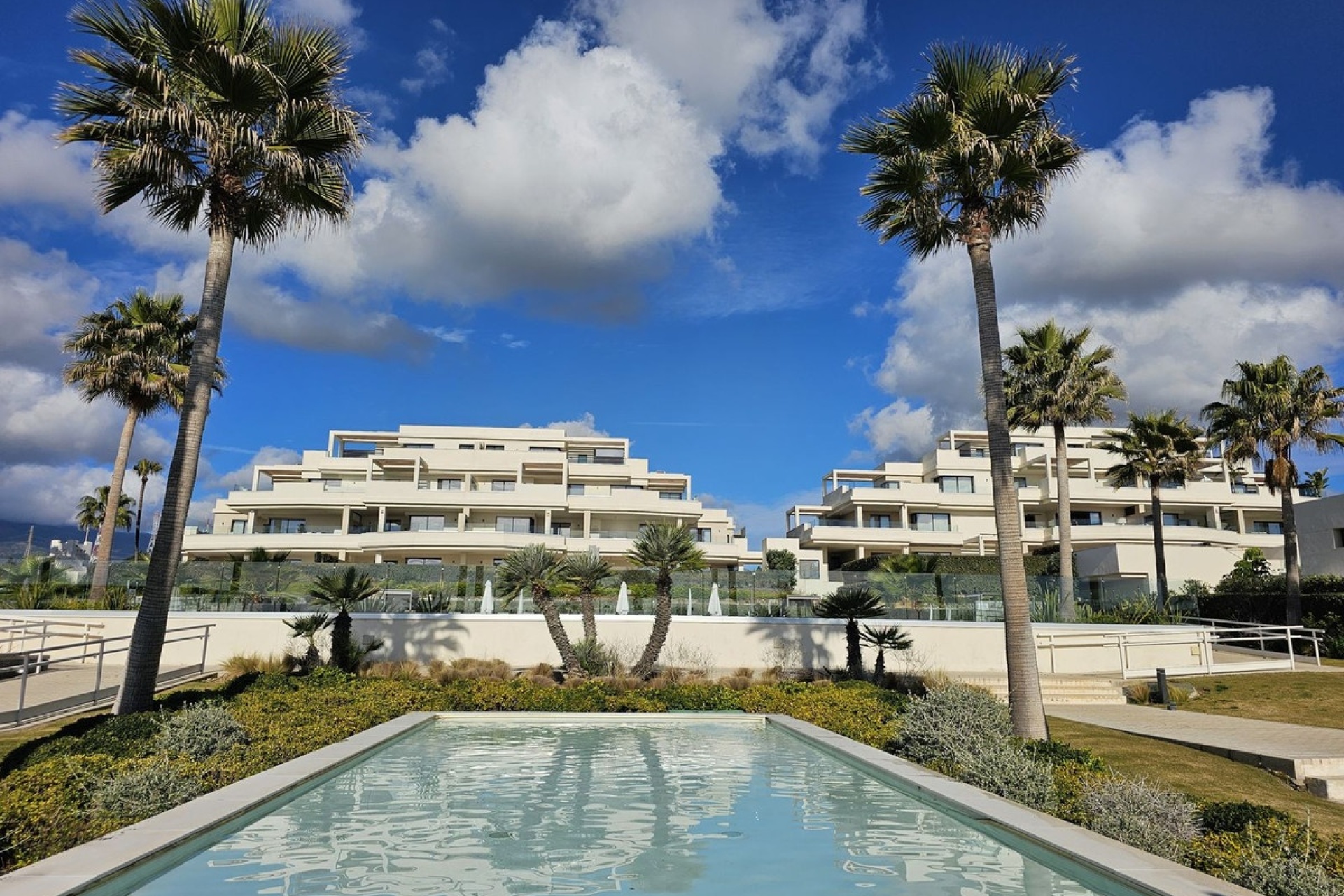 Resale - Town house - Estepona - New Golden Mile