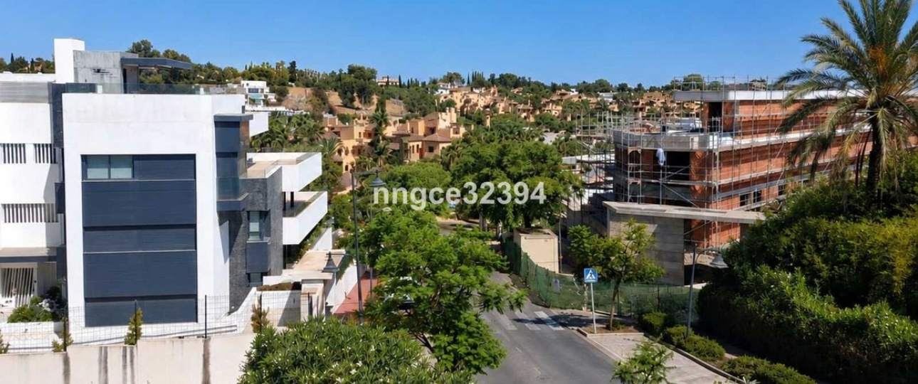 Resale - Town house - Estepona - New Golden Mile