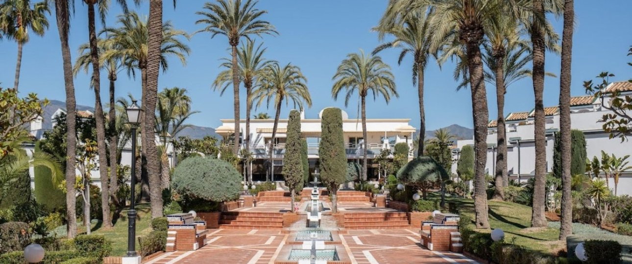 Resale - Town house - Estepona - New Golden Mile