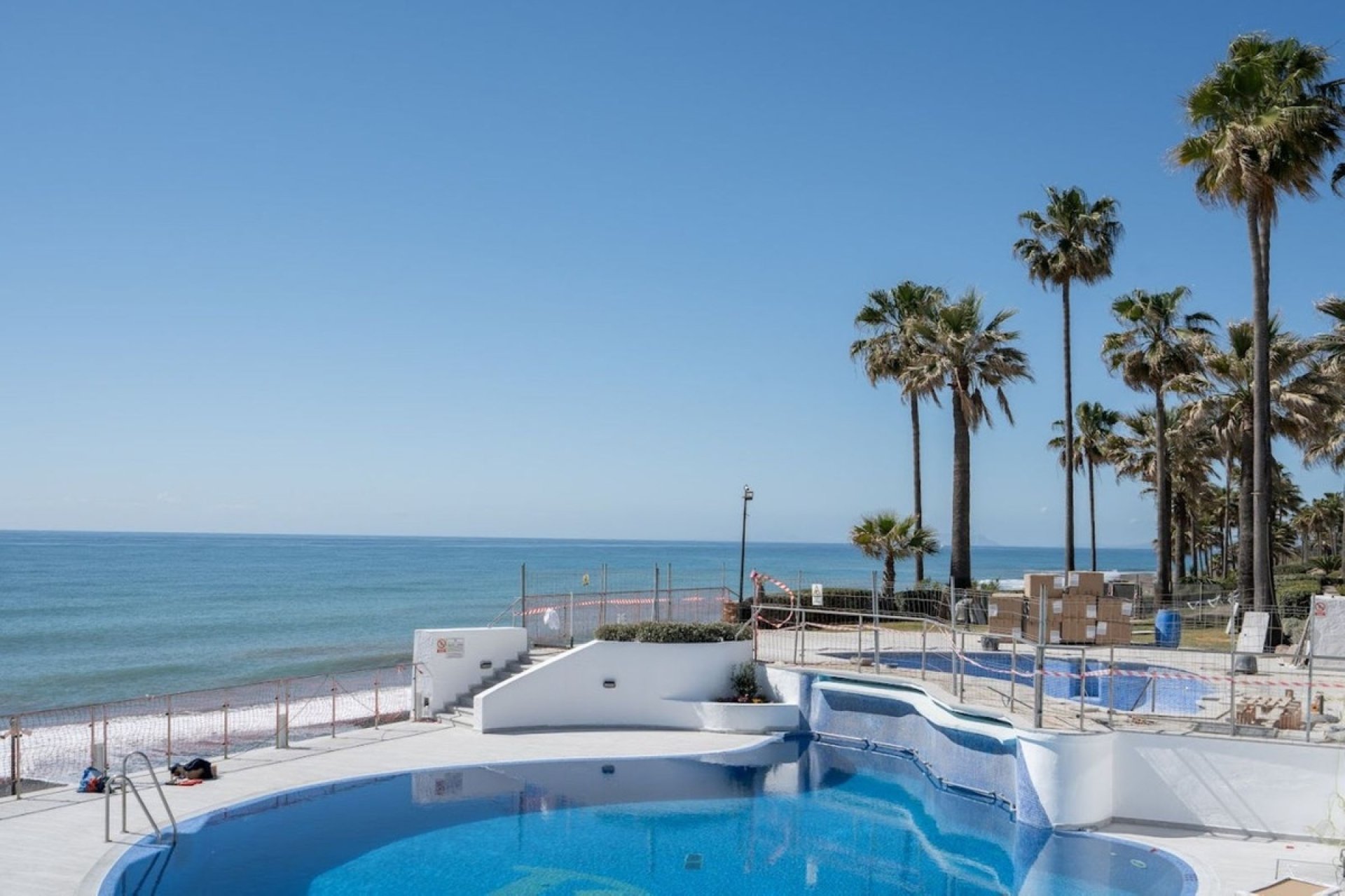Resale - Town house - Estepona - New Golden Mile