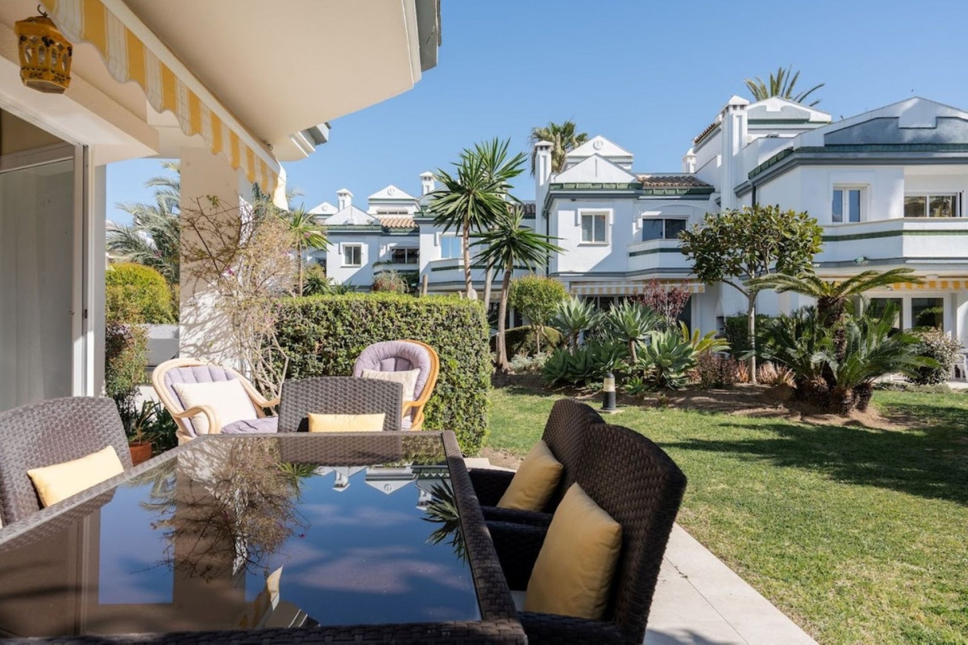Resale - Town house - Estepona - New Golden Mile