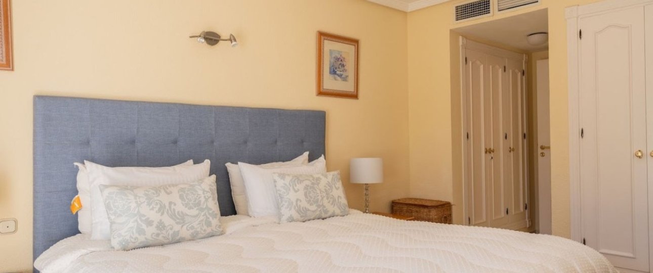 Resale - Town house - Estepona - New Golden Mile