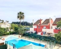 Resale - Town house - Estepona - Selwo