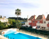 Resale - Town house - Estepona - Selwo
