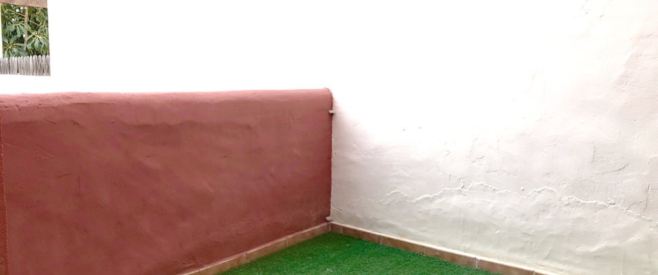 Resale - Town house - Estepona - Selwo