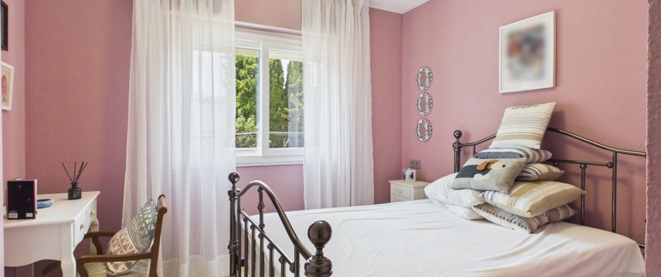 Resale - Town house - Estepona - Selwo