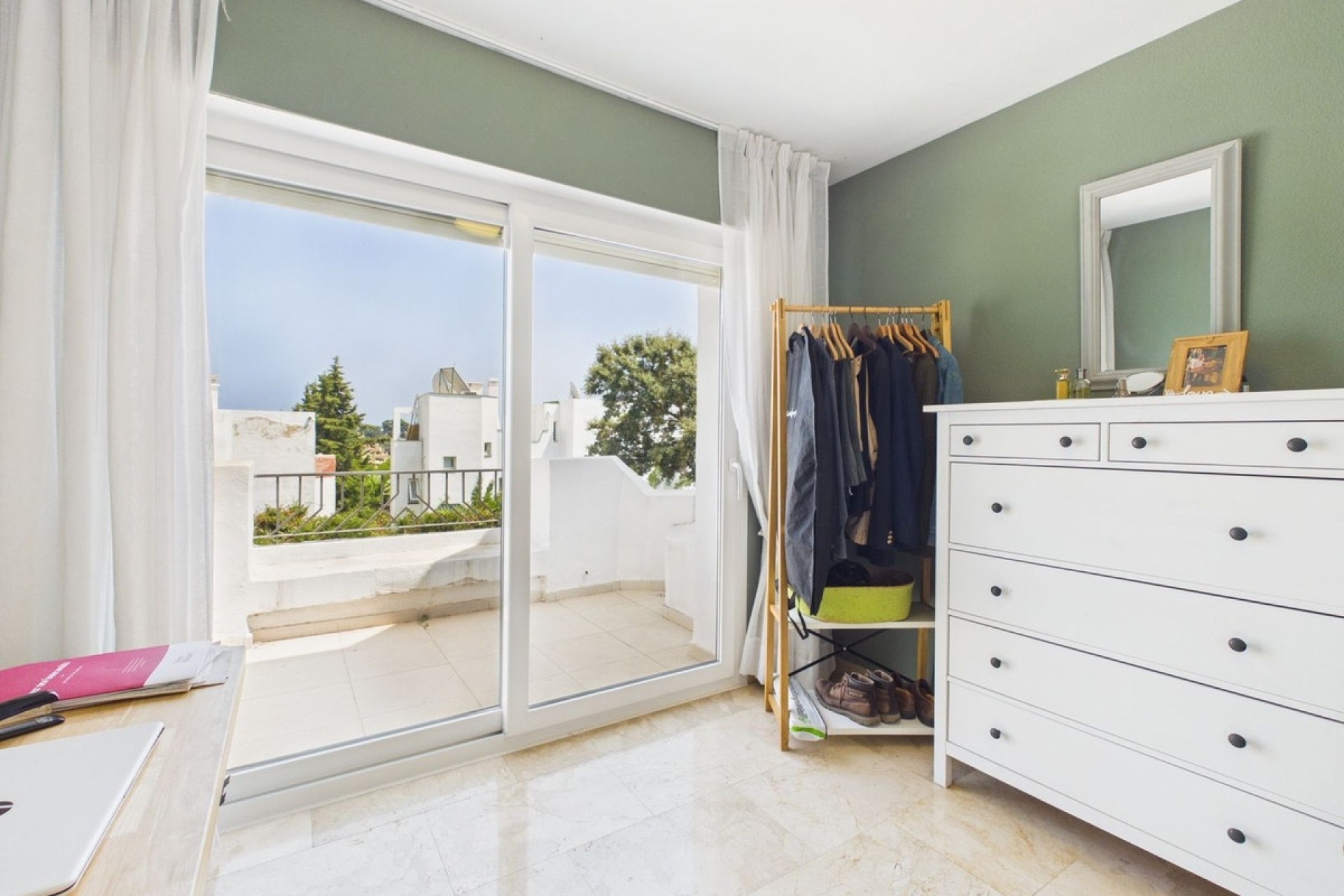 Resale - Town house - Estepona - Selwo