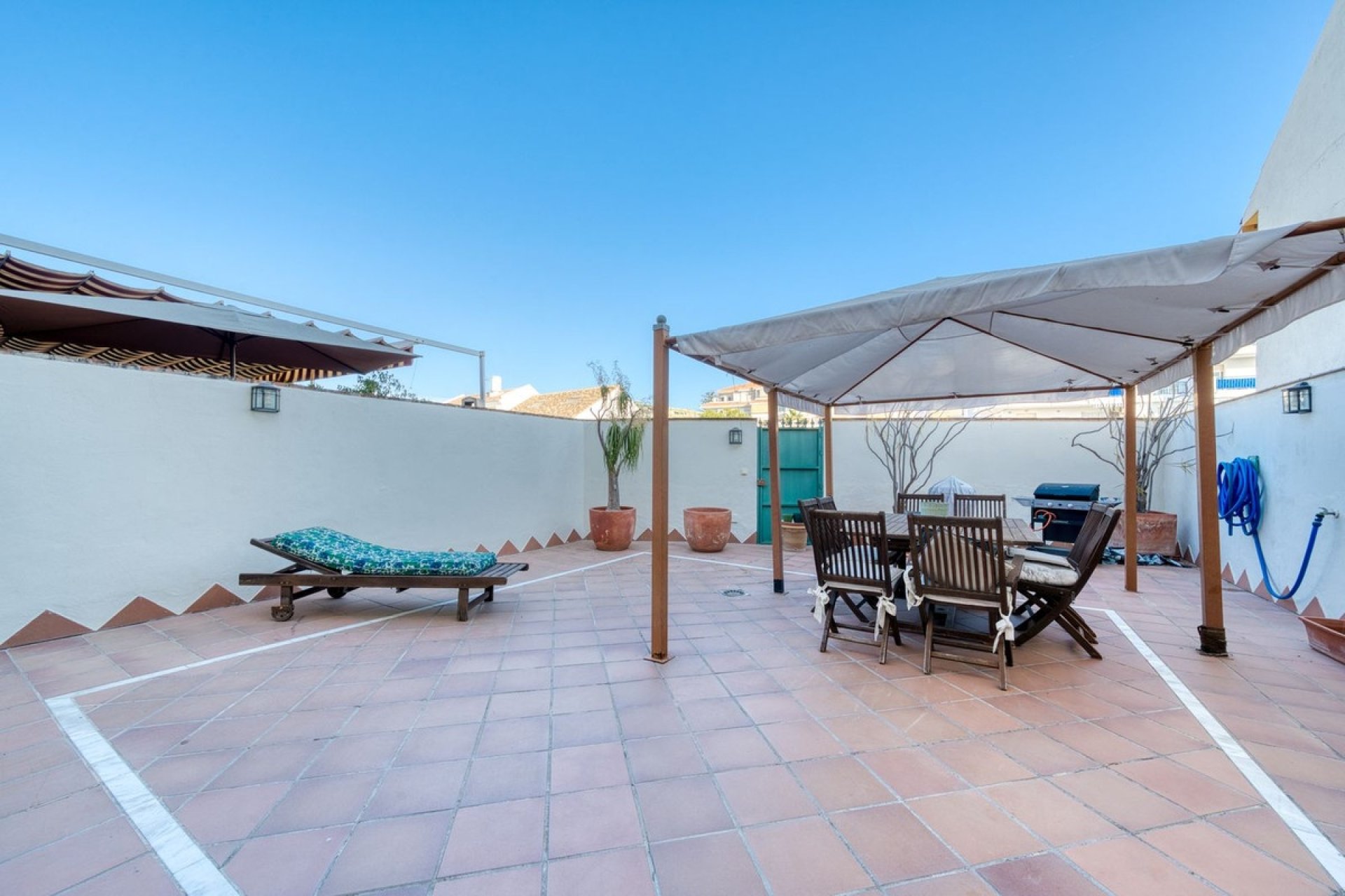 Resale - Town house - Fuengirola - Los Boliches