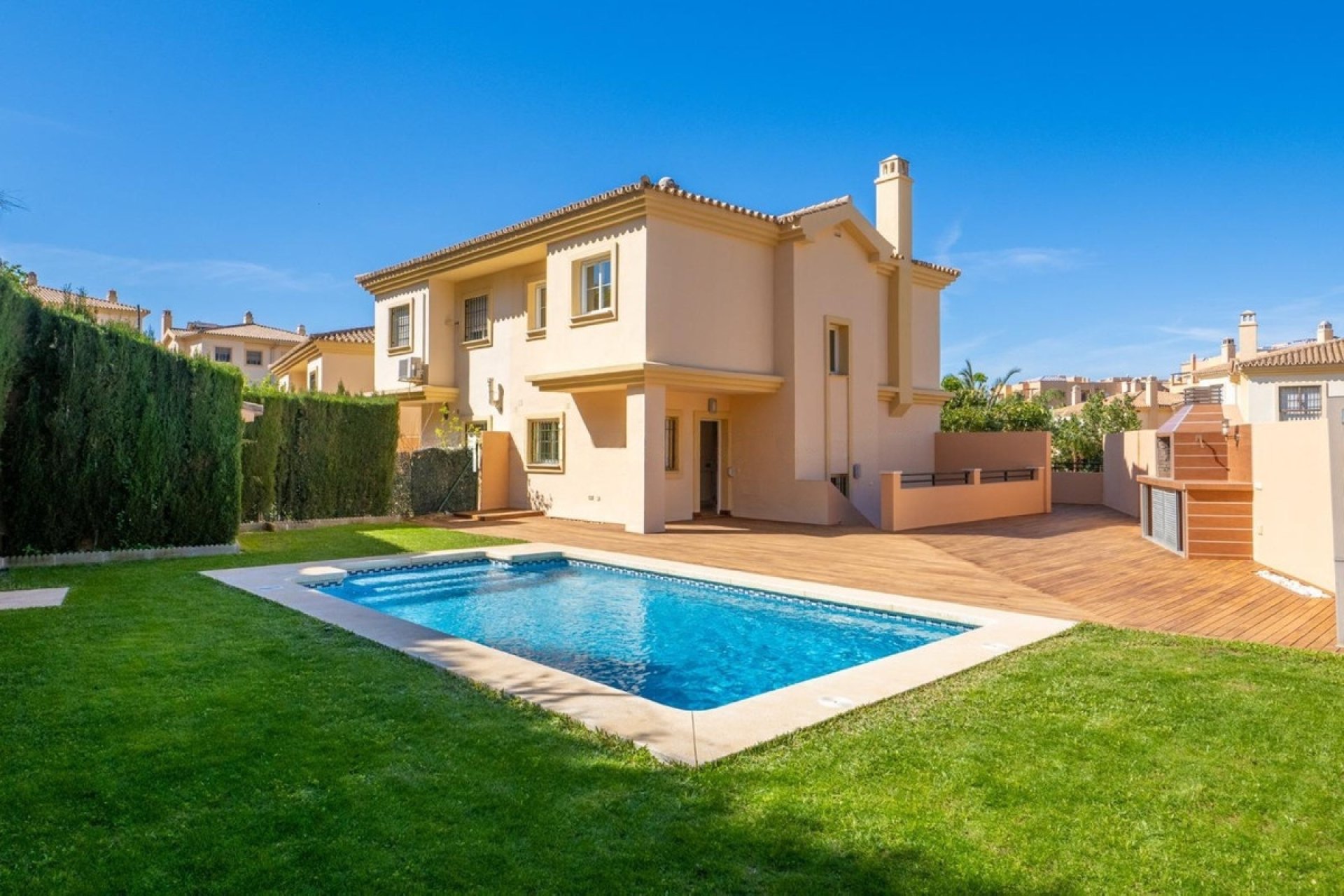 Resale - Town house - Fuengirola - Los Pacos