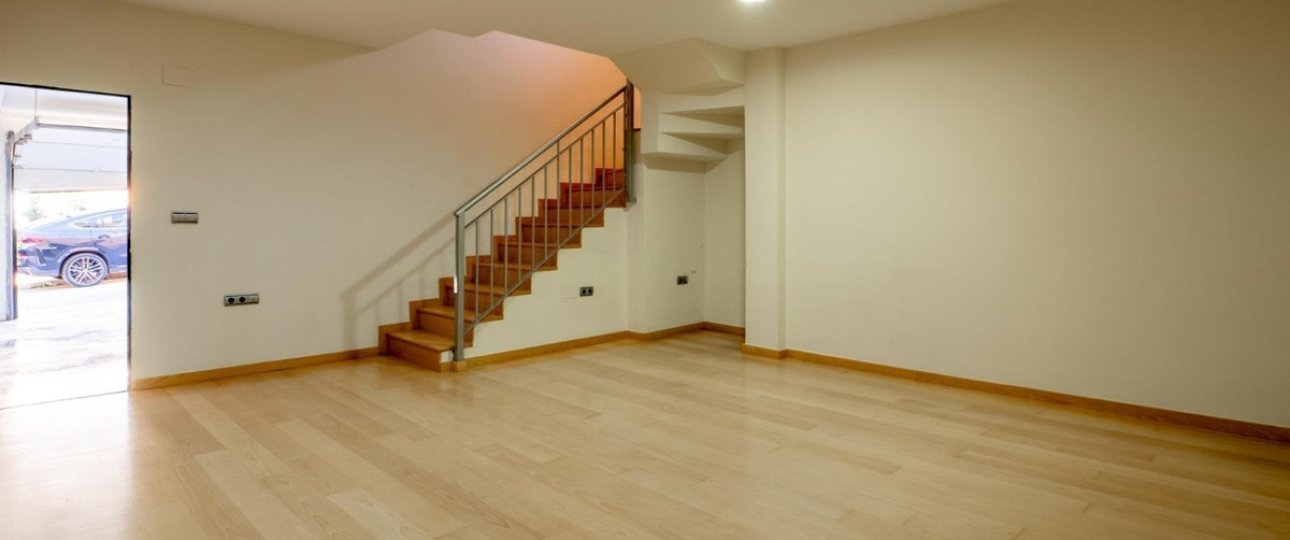 Resale - Town house - Fuengirola - Los Pacos