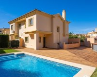 Resale - Town house - Fuengirola - Los Pacos