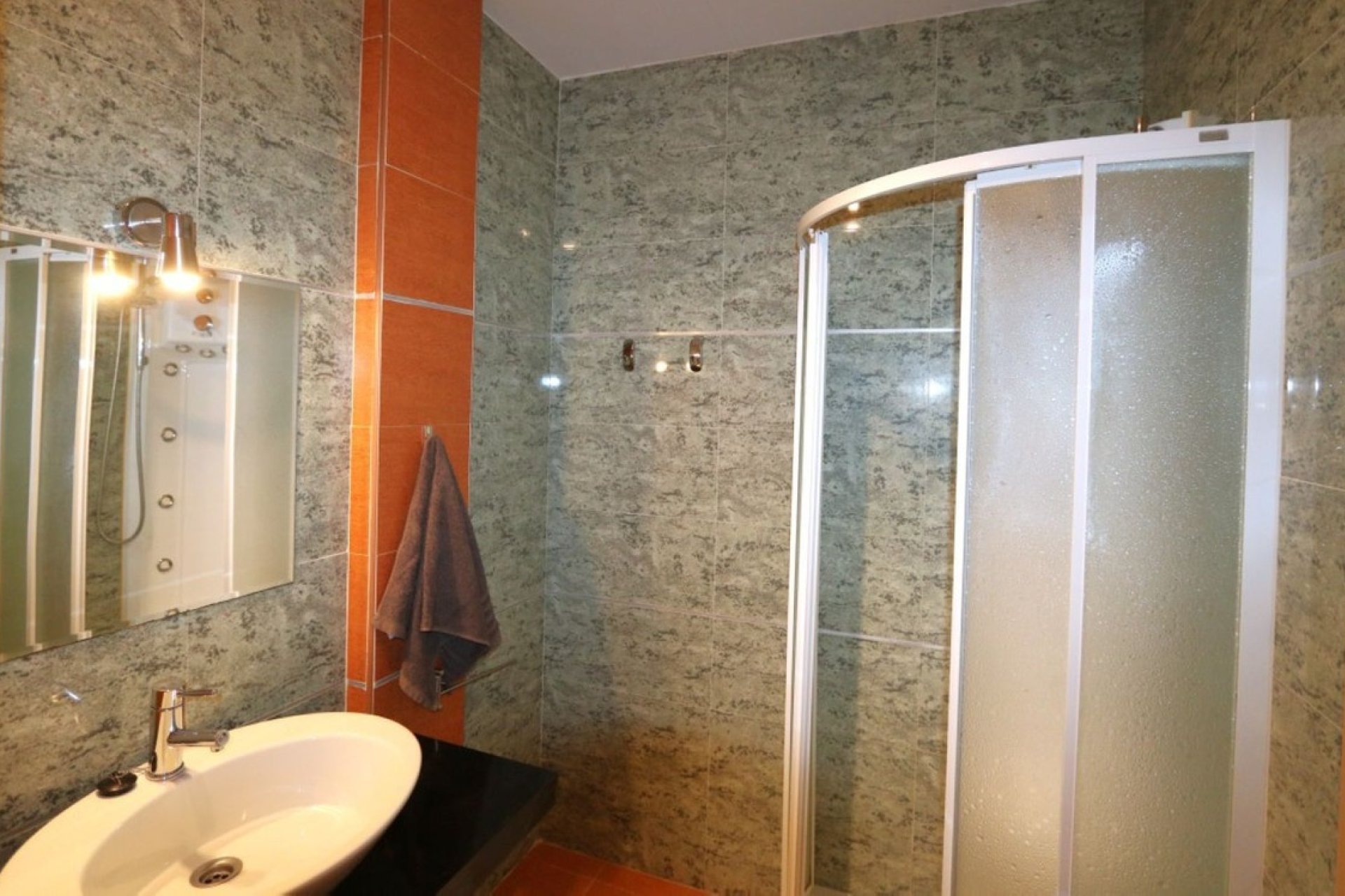 Resale - Town house - Fuengirola - Torreblanca