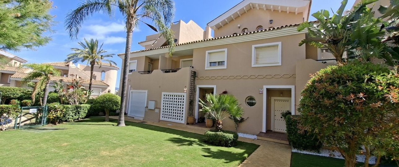 Resale - Town house - Manilva - La Duquesa