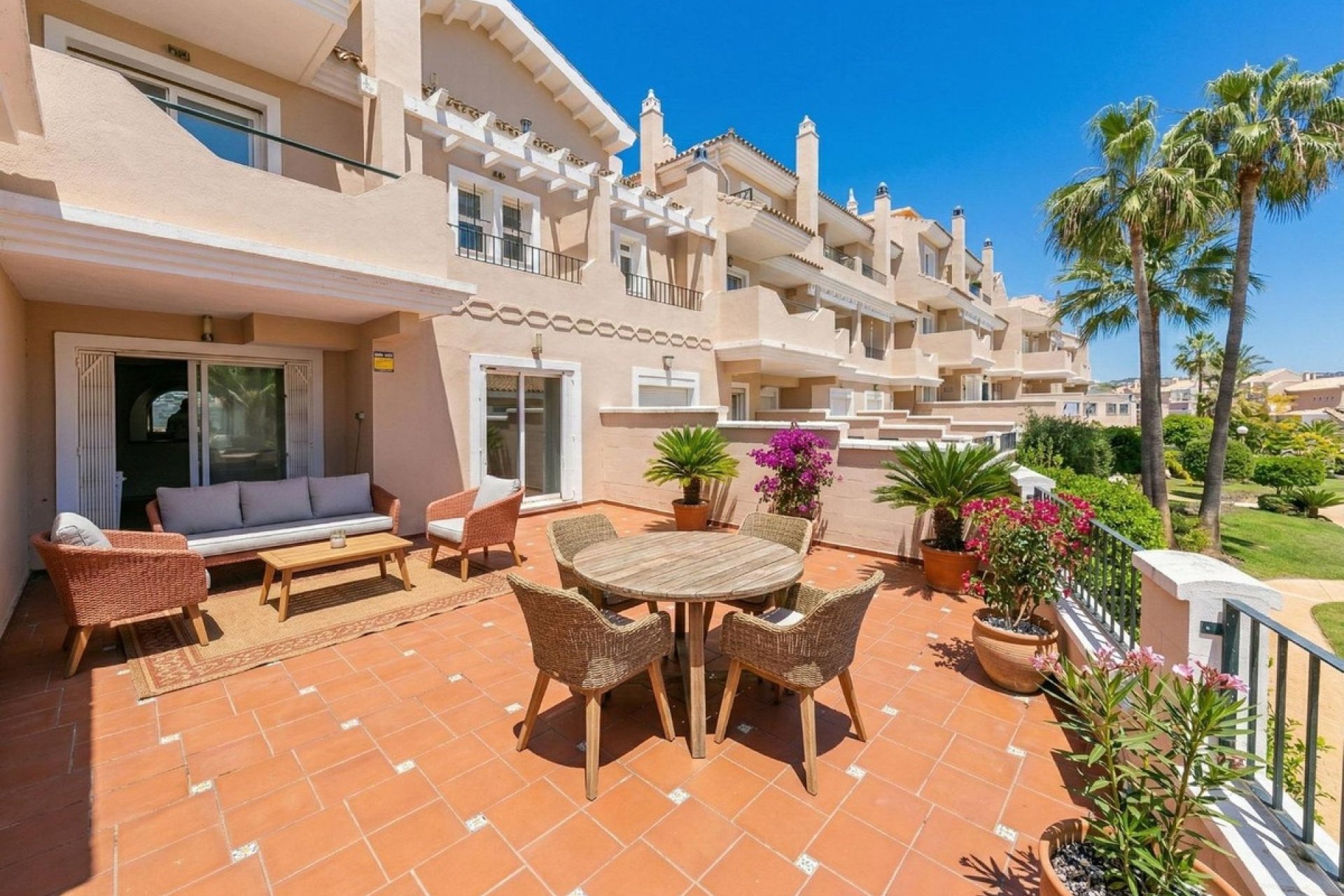 Resale - Town house - Manilva - La Duquesa
