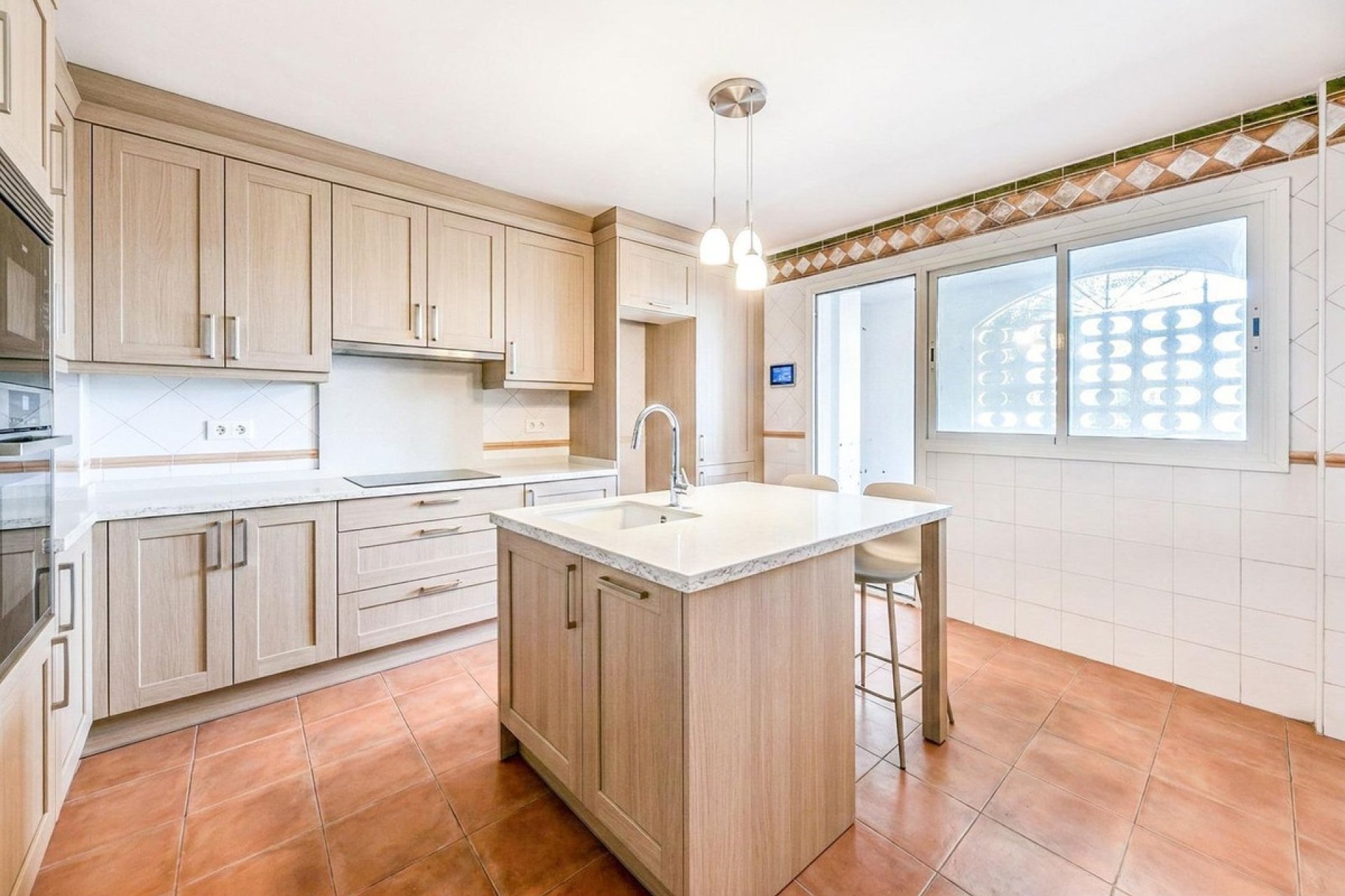 Resale - Town house - Manilva - La Duquesa