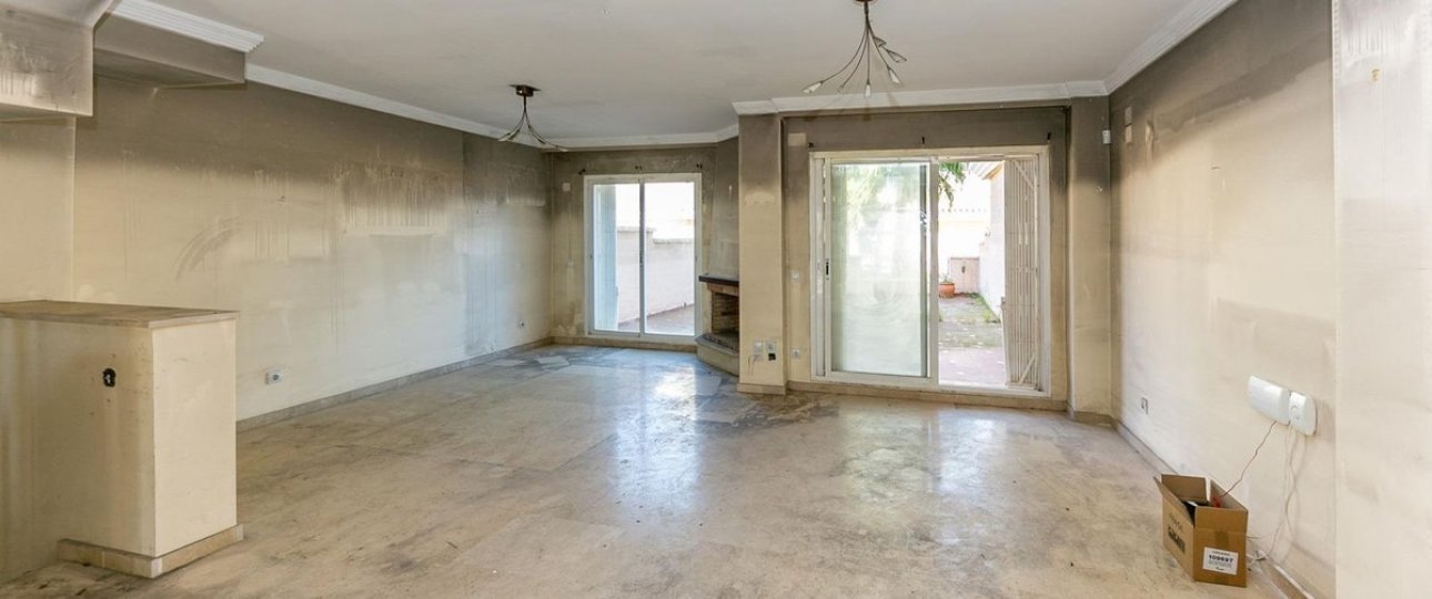 Resale - Town house - Manilva - La Duquesa