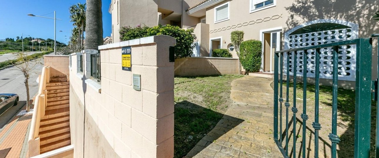 Resale - Town house - Manilva - La Duquesa