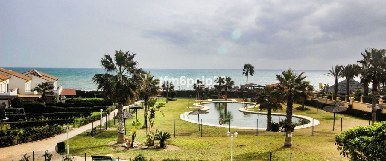Resale - Town house - Manilva - La Duquesa