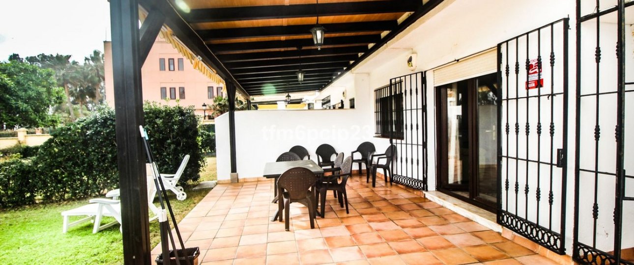 Resale - Town house - Manilva - La Duquesa
