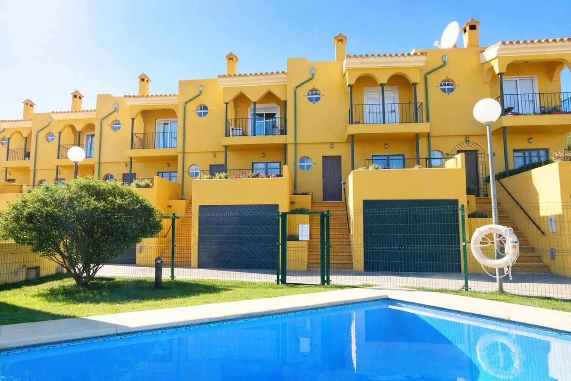 Resale - Town house - Manilva - Manilva Centro