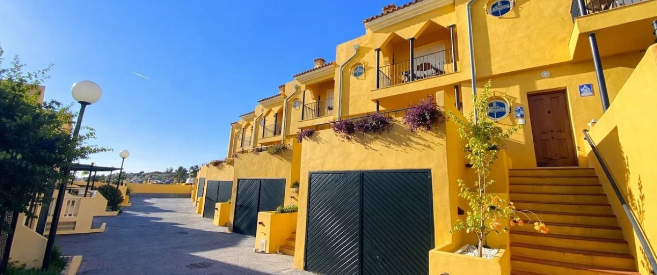 Resale - Town house - Manilva - Manilva Centro