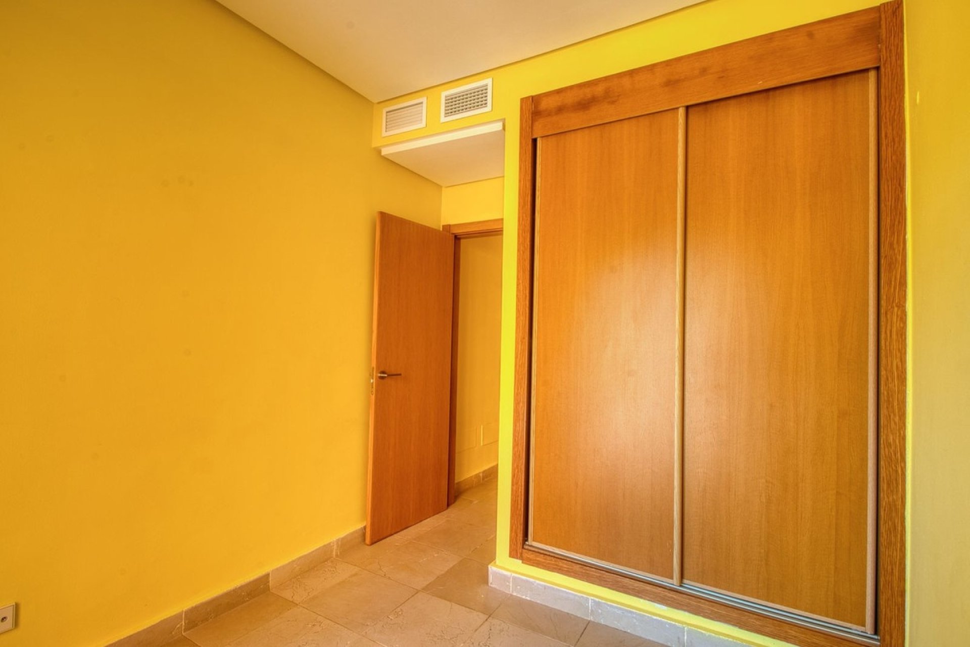 Resale - Town house - Manilva - Manilva Centro