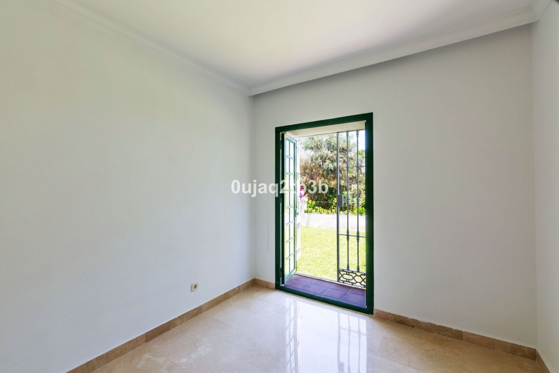 Resale - Town house - Marbella - Aloha