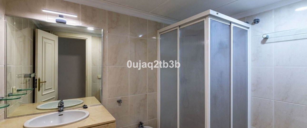 Resale - Town house - Marbella - Aloha