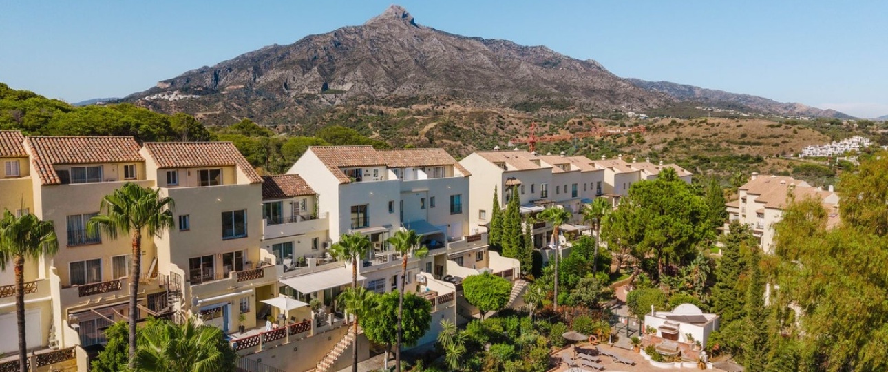 Resale - Town house - Marbella - Aloha